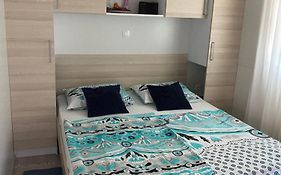 Amore Del Mare, Seaside Family Pace, Free Parking And Wifi In Camp Dalmatino