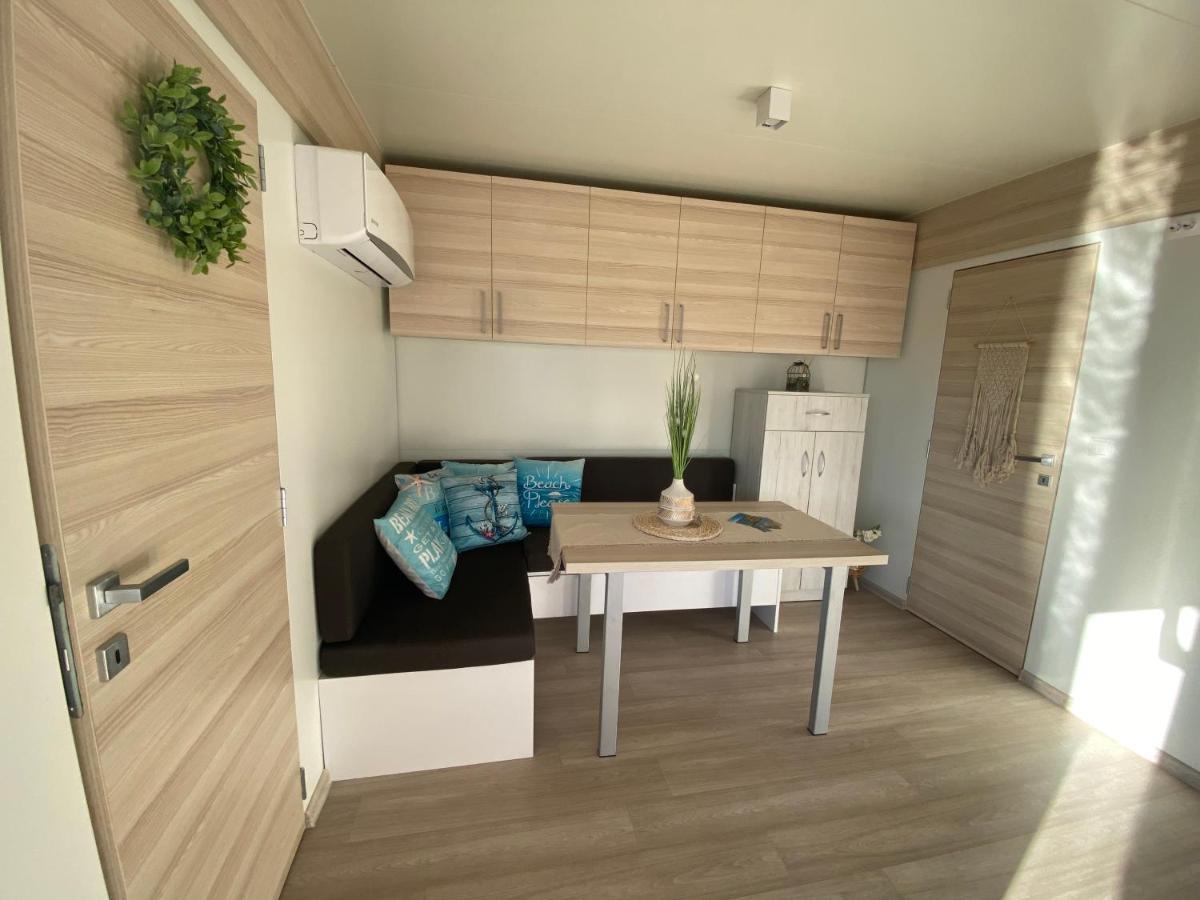 Amore Del Mare, Seaside Family Pace, Free Parking And Wifi In Camp Dalmatino Drage Zewnętrze zdjęcie