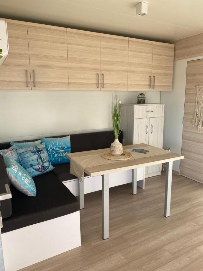 Amore Del Mare, Seaside Family Pace, Free Parking And Wifi In Camp Dalmatino Drage Zewnętrze zdjęcie