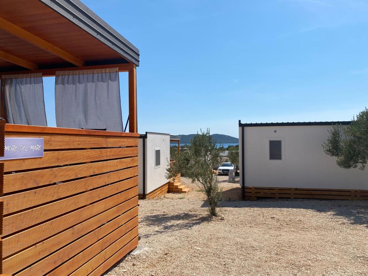 Amore Del Mare, Seaside Family Pace, Free Parking And Wifi In Camp Dalmatino Drage Zewnętrze zdjęcie