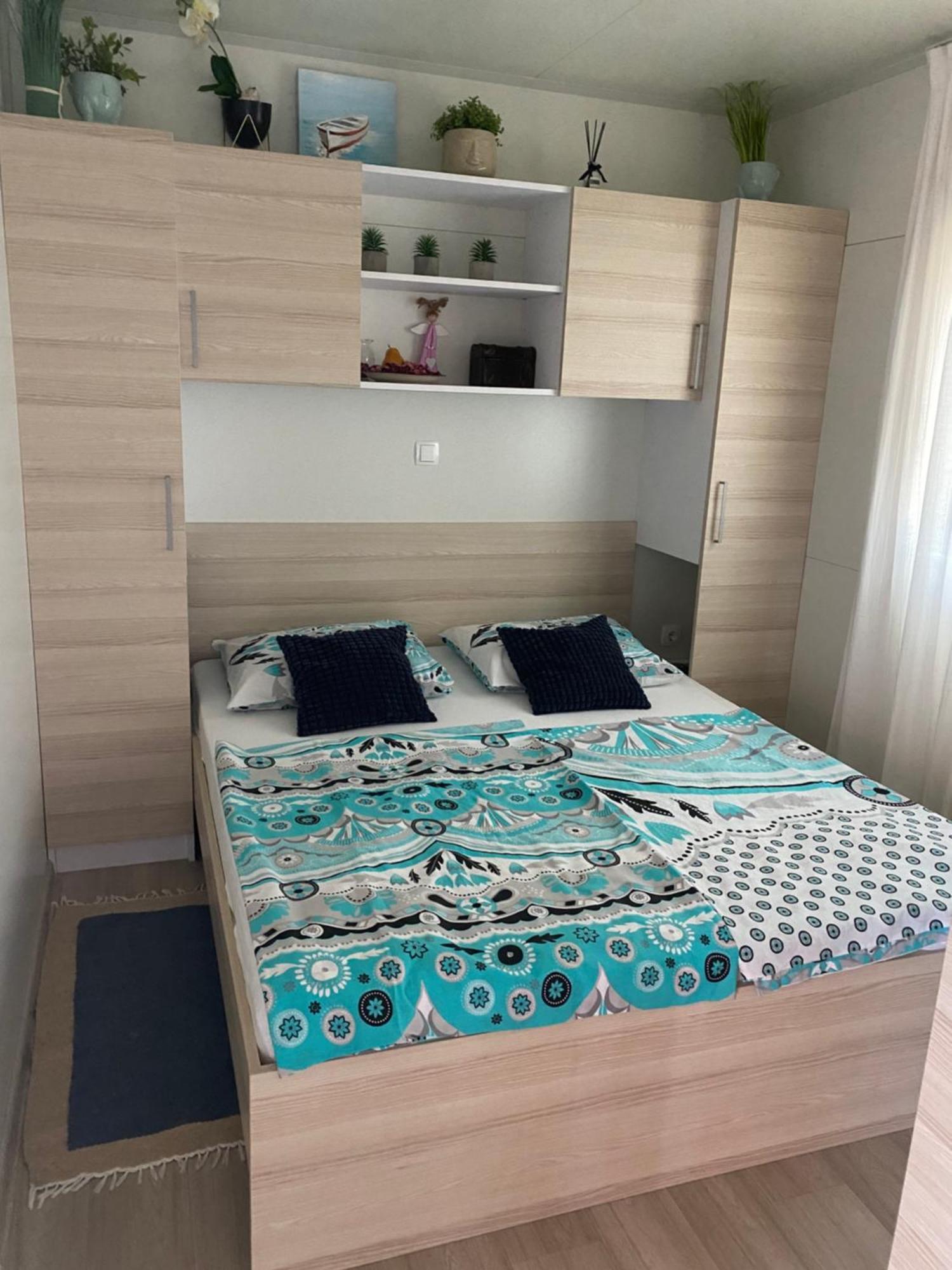 Amore Del Mare, Seaside Family Pace, Free Parking And Wifi In Camp Dalmatino Drage Zewnętrze zdjęcie